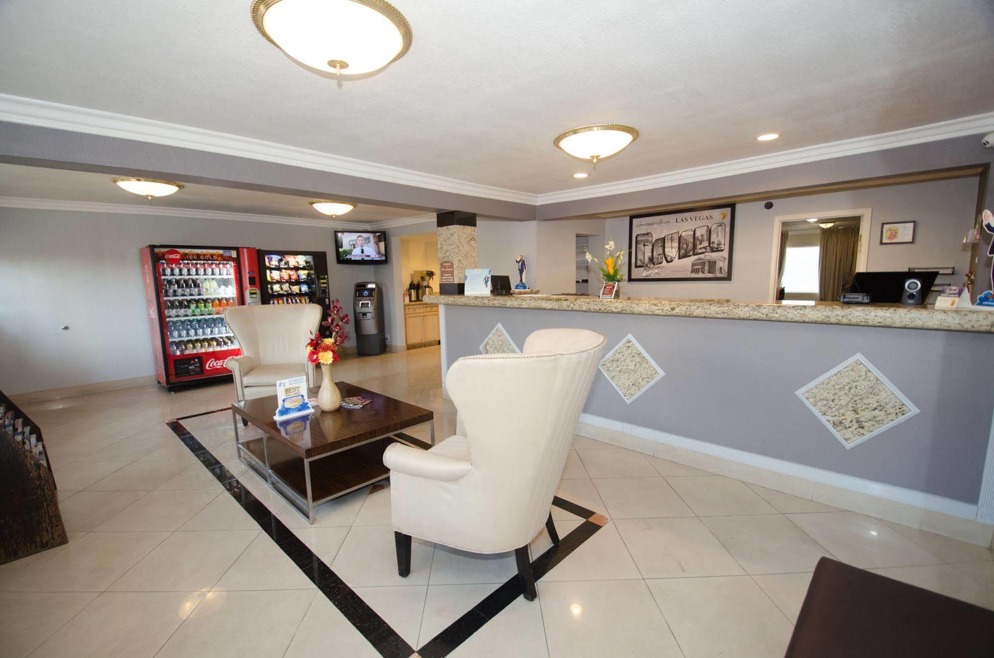 Super 8 By Wyndham Las Vegas North Strip/Fremont St. Area Exterior foto