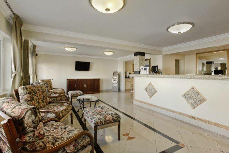 Super 8 By Wyndham Las Vegas North Strip/Fremont St. Area Exterior foto